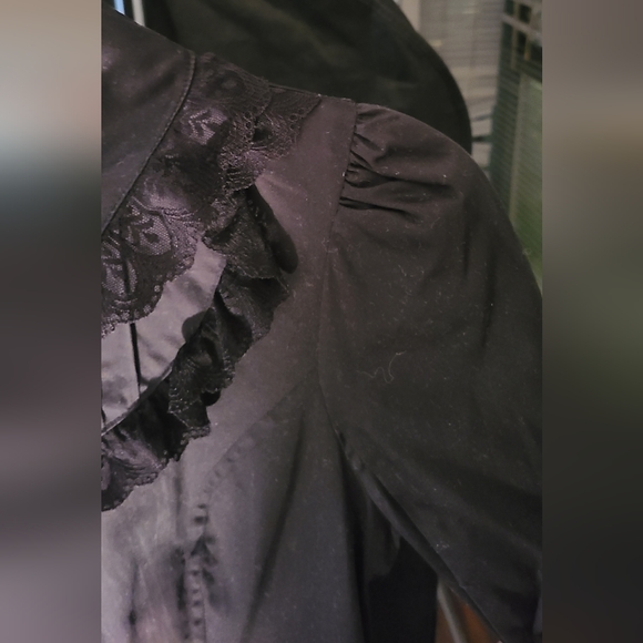 Lip-Service - Blacklist Coat - Picture 16 of 16